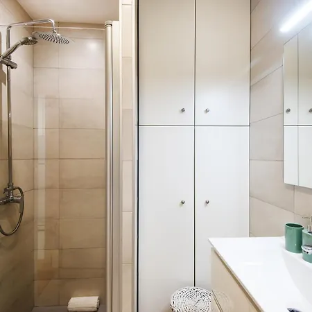 The Light Center Vitamin Vacation Apartment *